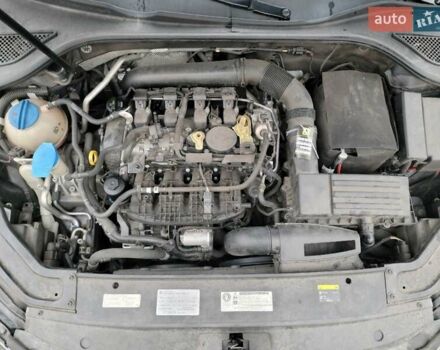 Серый Фольксваген Пассат, объемом двигателя 1.8 л и пробегом 220 тыс. км за 13500 $, фото 11 на Automoto.ua