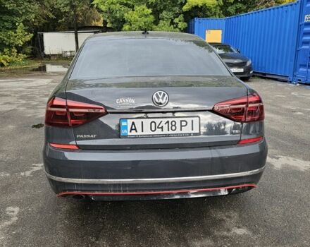 Серый Фольксваген Пассат, объемом двигателя 1.8 л и пробегом 170 тыс. км за 5000 $, фото 6 на Automoto.ua