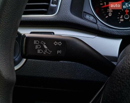 Серый Фольксваген Пассат, объемом двигателя 1.8 л и пробегом 169 тыс. км за 11490 $, фото 58 на Automoto.ua