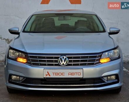 Серый Фольксваген Пассат, объемом двигателя 1.8 л и пробегом 169 тыс. км за 11490 $, фото 2 на Automoto.ua