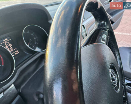 Серый Фольксваген Пассат, объемом двигателя 1.8 л и пробегом 177 тыс. км за 12000 $, фото 11 на Automoto.ua