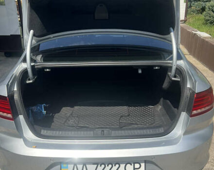 Серый Фольксваген Пассат, объемом двигателя 1.97 л и пробегом 106 тыс. км за 20500 $, фото 4 на Automoto.ua