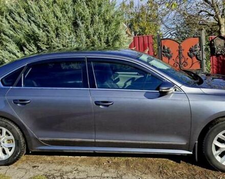 Серый Фольксваген Пассат, объемом двигателя 1.8 л и пробегом 149 тыс. км за 11400 $, фото 9 на Automoto.ua