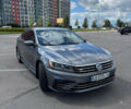 Серый Фольксваген Пассат, объемом двигателя 1.8 л и пробегом 170 тыс. км за 13900 $, фото 2 на Automoto.ua