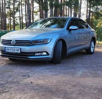 Серый Фольксваген Пассат, объемом двигателя 1.97 л и пробегом 223 тыс. км за 14700 $, фото 1 на Automoto.ua