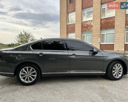 Серый Фольксваген Пассат, объемом двигателя 1.97 л и пробегом 243 тыс. км за 15900 $, фото 13 на Automoto.ua