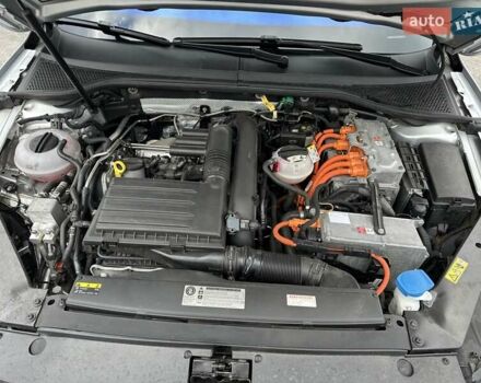 Сірий Фольксваген Пассат, об'ємом двигуна 1.4 л та пробігом 215 тис. км за 17300 $, фото 47 на Automoto.ua