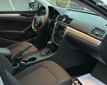 Серый Фольксваген Пассат, объемом двигателя 1.8 л и пробегом 109 тыс. км за 13490 $, фото 23 на Automoto.ua