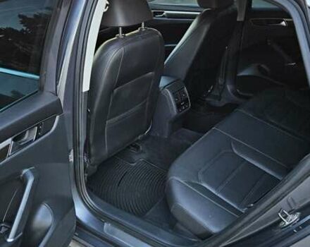 Серый Фольксваген Пассат, объемом двигателя 1.8 л и пробегом 121 тыс. км за 16300 $, фото 13 на Automoto.ua