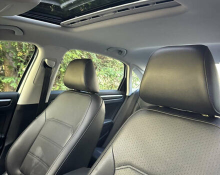 Серый Фольксваген Пассат, объемом двигателя 1.8 л и пробегом 165 тыс. км за 14200 $, фото 14 на Automoto.ua