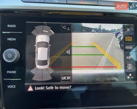 Серый Фольксваген Пассат, объемом двигателя 1.6 л и пробегом 297 тыс. км за 15000 $, фото 73 на Automoto.ua