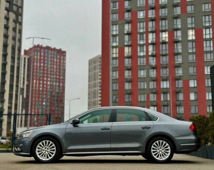 Сірий Фольксваген Пассат, об'ємом двигуна 1.8 л та пробігом 43 тис. км за 14800 $, фото 7 на Automoto.ua