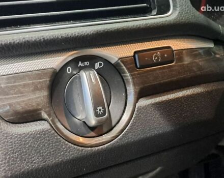 Серый Фольксваген Пассат, объемом двигателя 1.8 л и пробегом 180 тыс. км за 11590 $, фото 8 на Automoto.ua