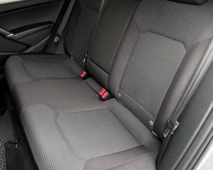 Сірий Фольксваген Пассат, об'ємом двигуна 1.8 л та пробігом 172 тис. км за 10399 $, фото 15 на Automoto.ua