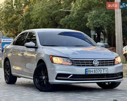 Сірий Фольксваген Пассат, об'ємом двигуна 1.8 л та пробігом 239 тис. км за 10700 $, фото 31 на Automoto.ua