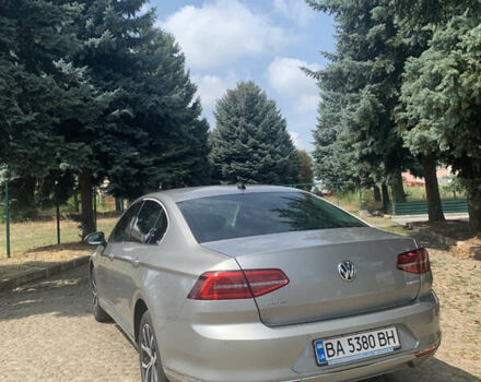Серый Фольксваген Пассат, объемом двигателя 1.97 л и пробегом 216 тыс. км за 18000 $, фото 1 на Automoto.ua