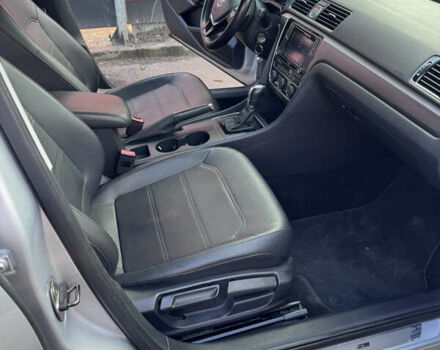 Фольксваген Пассат 2016 в Киеве на Automoto.ua Серый Фольксваген Пассат, объемом двигателя 1.8 л и пробегом 153 тыс. км за 15200 $, фото 57 на Automoto.ua