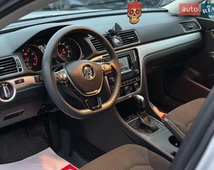 Серый Фольксваген Пассат, объемом двигателя 1.8 л и пробегом 109 тыс. км за 13490 $, фото 29 на Automoto.ua