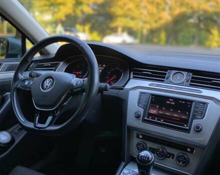 Серый Фольксваген Пассат, объемом двигателя 1.6 л и пробегом 313 тыс. км за 12900 $, фото 17 на Automoto.ua