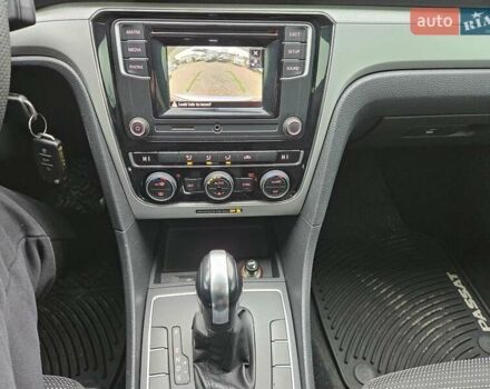 Серый Фольксваген Пассат, объемом двигателя 1.8 л и пробегом 217 тыс. км за 11700 $, фото 15 на Automoto.ua