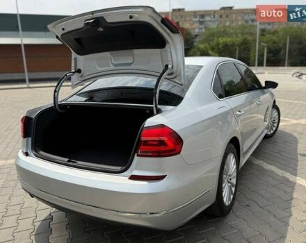 Серый Фольксваген Пассат, объемом двигателя 1.78 л и пробегом 177 тыс. км за 12400 $, фото 8 на Automoto.ua