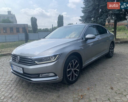 Серый Фольксваген Пассат, объемом двигателя 1.97 л и пробегом 216 тыс. км за 18000 $, фото 2 на Automoto.ua