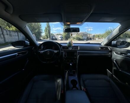 Серый Фольксваген Пассат, объемом двигателя 1.8 л и пробегом 146 тыс. км за 13800 $, фото 9 на Automoto.ua