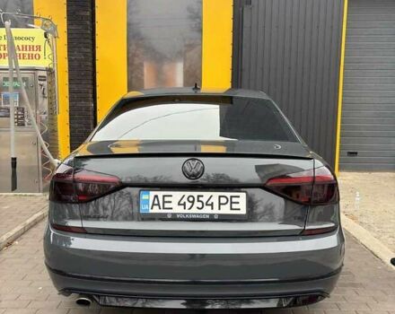 Серый Фольксваген Пассат, объемом двигателя 1.8 л и пробегом 112 тыс. км за 16800 $, фото 3 на Automoto.ua