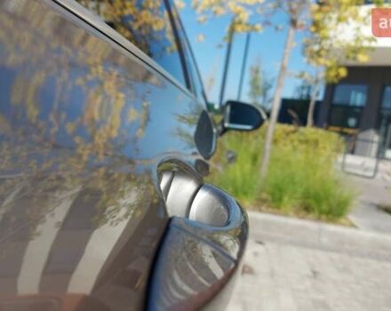 Серый Фольксваген Пассат, объемом двигателя 1.6 л и пробегом 297 тыс. км за 15000 $, фото 44 на Automoto.ua