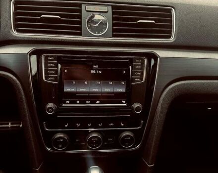 Сірий Фольксваген Пассат, об'ємом двигуна 1.8 л та пробігом 171 тис. км за 13700 $, фото 4 на Automoto.ua