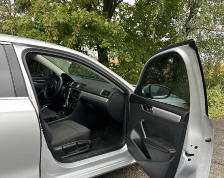 Серый Фольксваген Пассат, объемом двигателя 1.8 л и пробегом 137 тыс. км за 12599 $, фото 37 на Automoto.ua