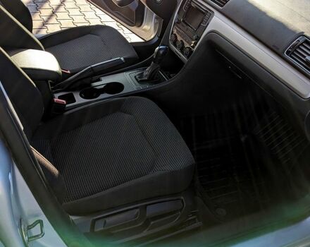 Сірий Фольксваген Пассат, об'ємом двигуна 1.8 л та пробігом 138 тис. км за 11999 $, фото 12 на Automoto.ua