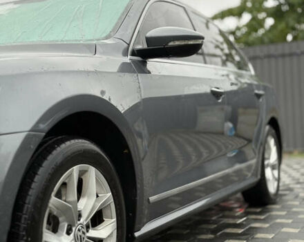 Серый Фольксваген Пассат, объемом двигателя 1.8 л и пробегом 138 тыс. км за 12500 $, фото 12 на Automoto.ua