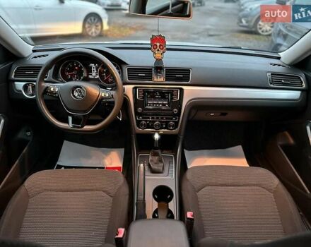 Серый Фольксваген Пассат, объемом двигателя 1.8 л и пробегом 109 тыс. км за 13490 $, фото 19 на Automoto.ua