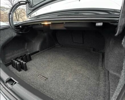 Серый Фольксваген Пассат, объемом двигателя 1.8 л и пробегом 145 тыс. км за 15350 $, фото 10 на Automoto.ua