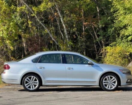 Сірий Фольксваген Пассат, об'ємом двигуна 1.8 л та пробігом 57 тис. км за 11500 $, фото 3 на Automoto.ua