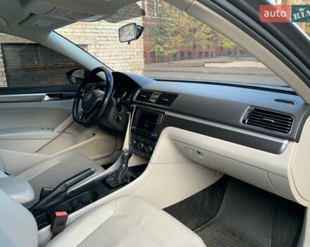 Серый Фольксваген Пассат, объемом двигателя 2 л и пробегом 155 тыс. км за 14999 $, фото 32 на Automoto.ua