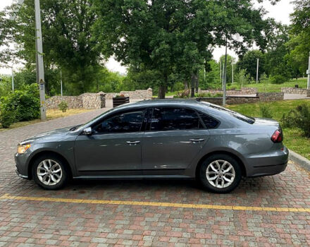 Серый Фольксваген Пассат, объемом двигателя 1.8 л и пробегом 96 тыс. км за 12200 $, фото 3 на Automoto.ua