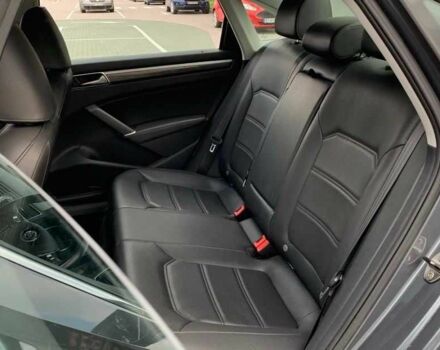 Серый Фольксваген Пассат, объемом двигателя 2 л и пробегом 104 тыс. км за 10000 $, фото 6 на Automoto.ua