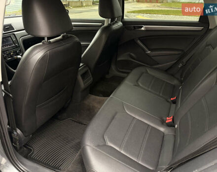 Серый Фольксваген Пассат, объемом двигателя 1.8 л и пробегом 128 тыс. км за 13800 $, фото 12 на Automoto.ua