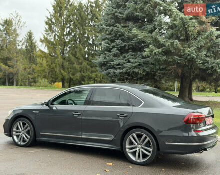 Серый Фольксваген Пассат, объемом двигателя 1.8 л и пробегом 189 тыс. км за 11800 $, фото 32 на Automoto.ua