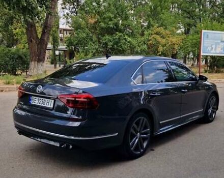 Серый Фольксваген Пассат, объемом двигателя 1.8 л и пробегом 183 тыс. км за 13700 $, фото 6 на Automoto.ua