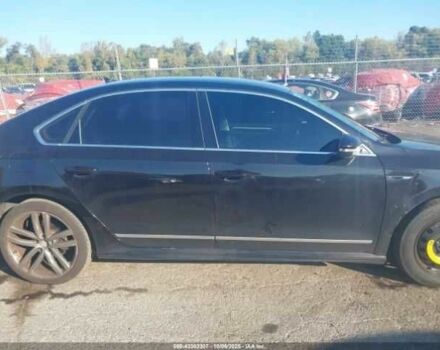 Сірий Фольксваген Пассат, об'ємом двигуна 1.8 л та пробігом 88 тис. км за 1500 $, фото 13 на Automoto.ua