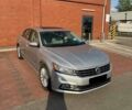 Серый Фольксваген Пассат, объемом двигателя 1.8 л и пробегом 120 тыс. км за 9200 $, фото 1 на Automoto.ua