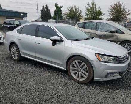 Серый Фольксваген Пассат, объемом двигателя 1.8 л и пробегом 44 тыс. км за 2500 $, фото 3 на Automoto.ua