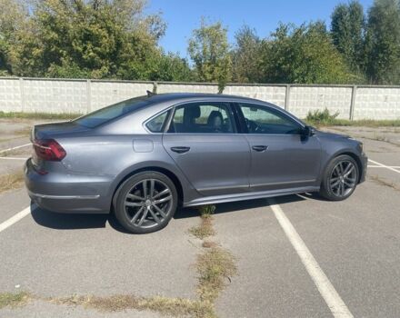 Сірий Фольксваген Пассат, об'ємом двигуна 1.8 л та пробігом 230 тис. км за 11900 $, фото 1 на Automoto.ua