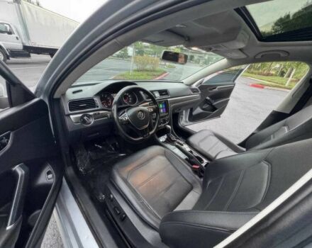 Сірий Фольксваген Пассат, об'ємом двигуна 1.8 л та пробігом 65 тис. км за 12300 $, фото 8 на Automoto.ua