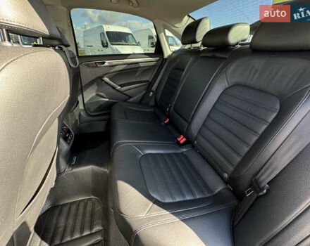 Серый Фольксваген Пассат, объемом двигателя 2 л и пробегом 169 тыс. км за 17000 $, фото 24 на Automoto.ua