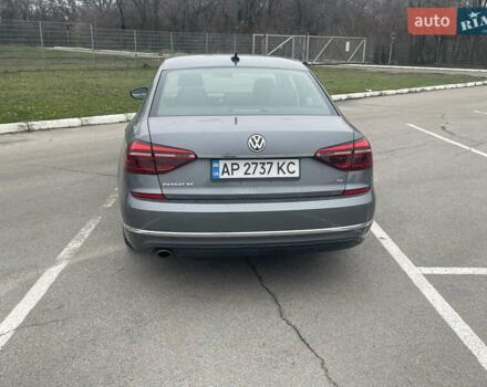 Серый Фольксваген Пассат, объемом двигателя 1.98 л и пробегом 140 тыс. км за 14800 $, фото 3 на Automoto.ua