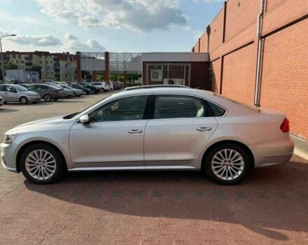 Серый Фольксваген Пассат, объемом двигателя 1.8 л и пробегом 120 тыс. км за 9200 $, фото 4 на Automoto.ua